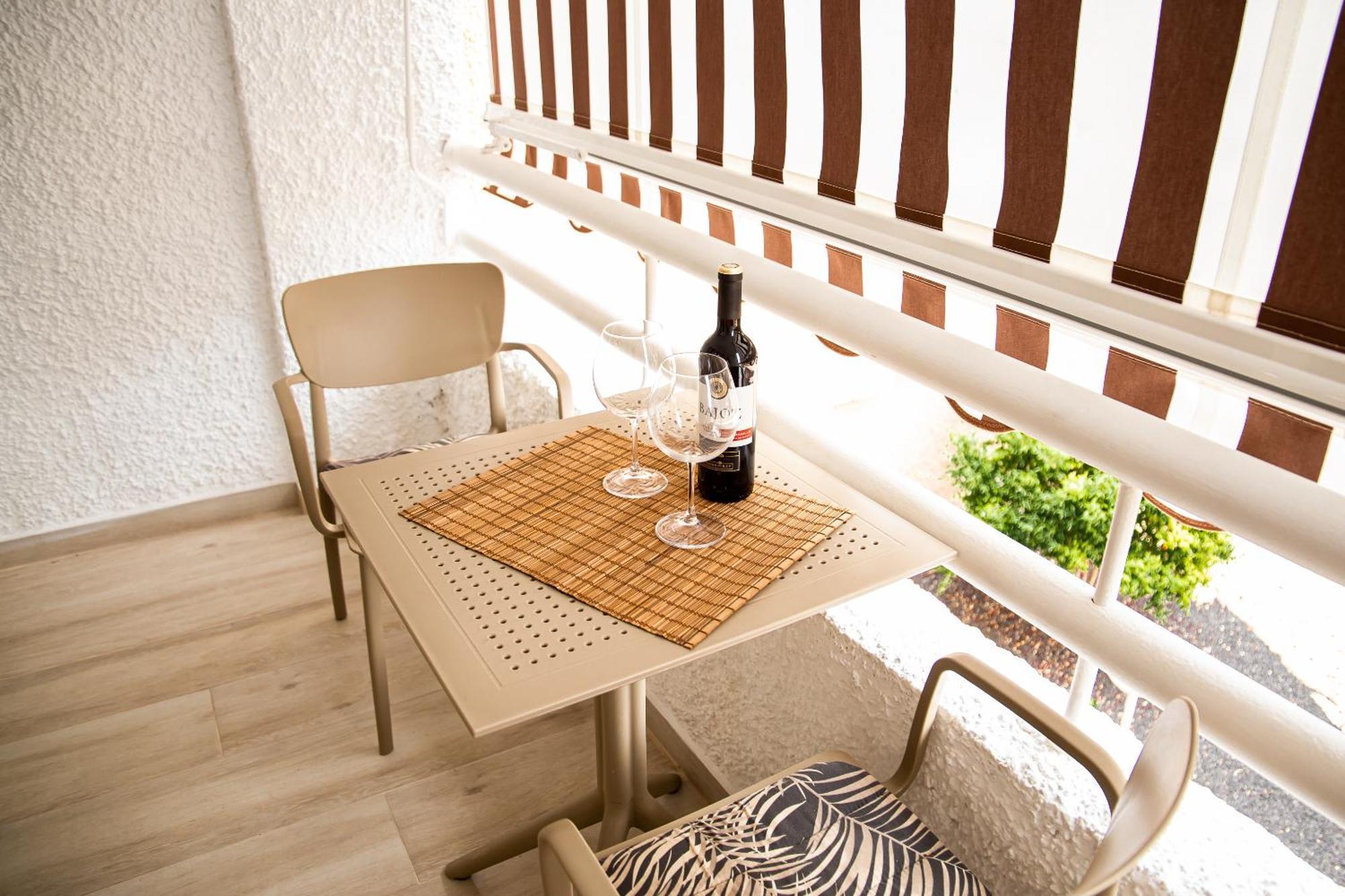 Luxury Suite Borinquen With Parking And Swimming Pool Playa de las Américas Exterior foto
